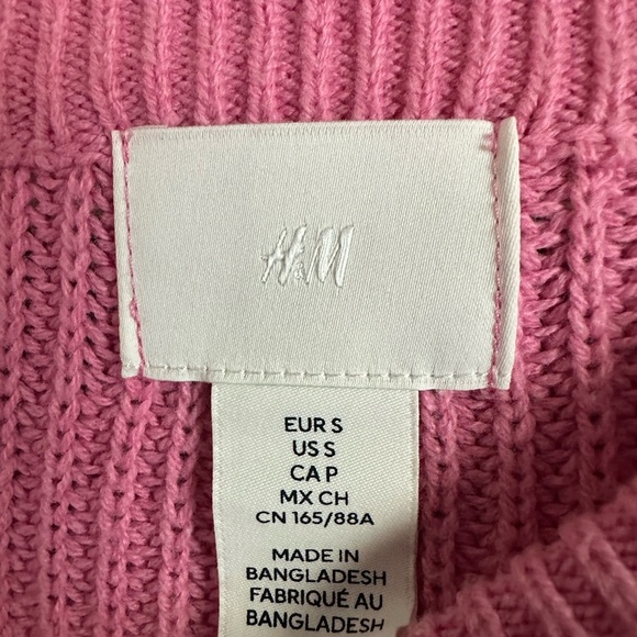 H&M Pink Ribbed Knit Sweater (NWOT) - Picture 2 of 2